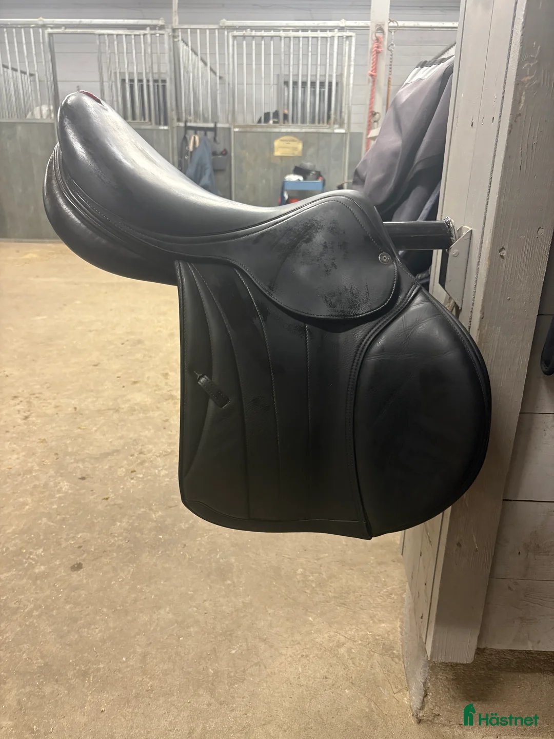 Sadlar hästutrustning till salu: Equipe Ek26 i Vallentuna - Annons 1