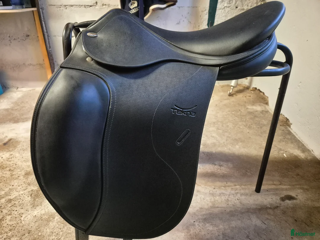Sadlar hästutrustning till salu: Tekna islandssadel A-line. - Annons 1