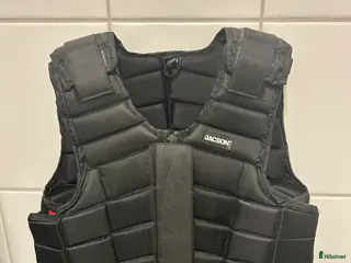 Säkerhetsvästar ryttarutrustning till salu: Säkerhetsväst säljes i Kungälv - Annons 2