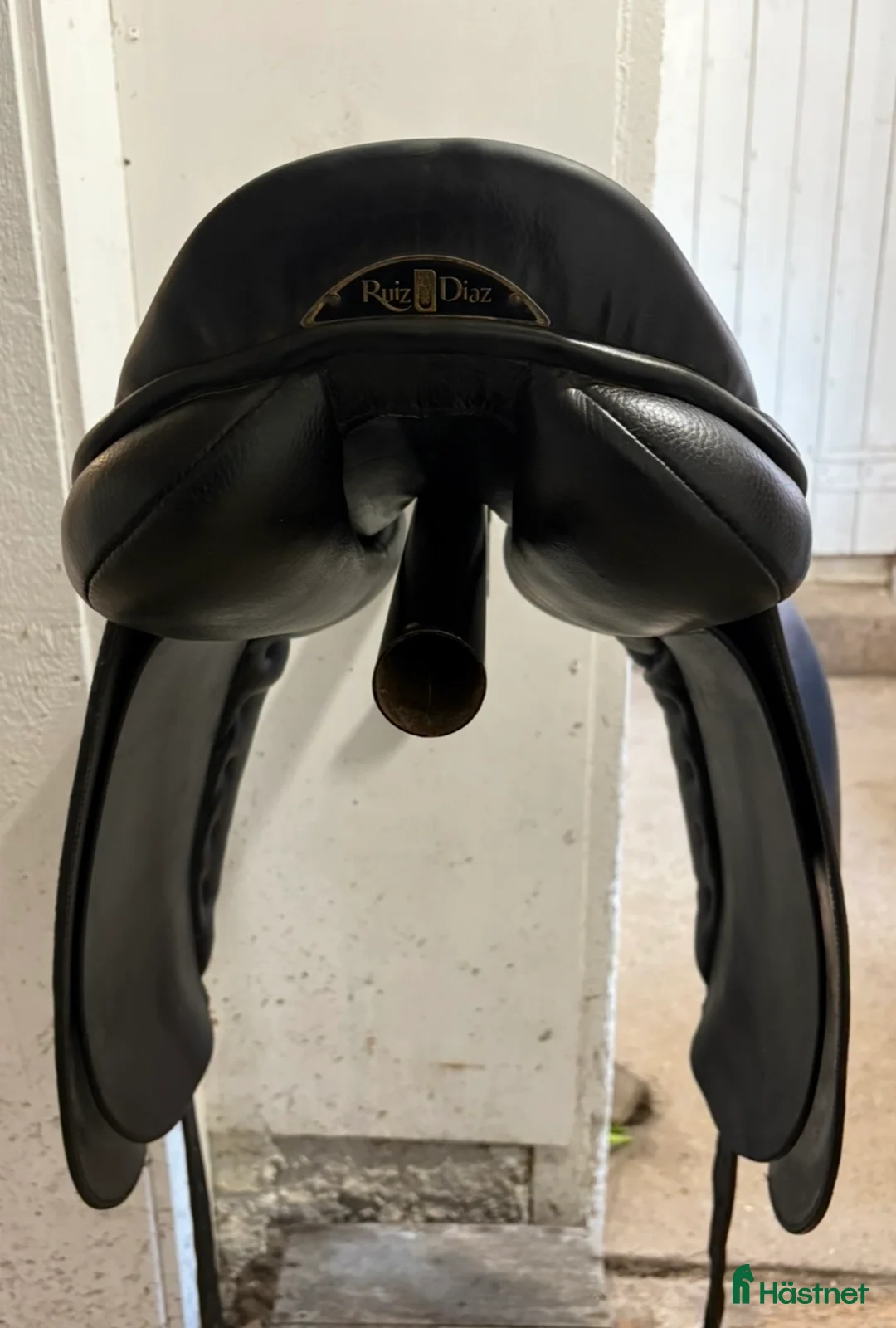 Sadlar hästutrustning till salu: Lippo Leia i Brastad - Annons 3