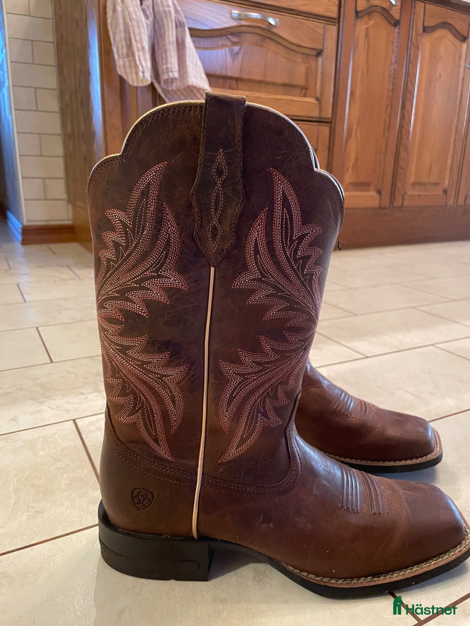 Ridstövlar ryttarutrustning till salu: Western boots från Ariat - Annons 5