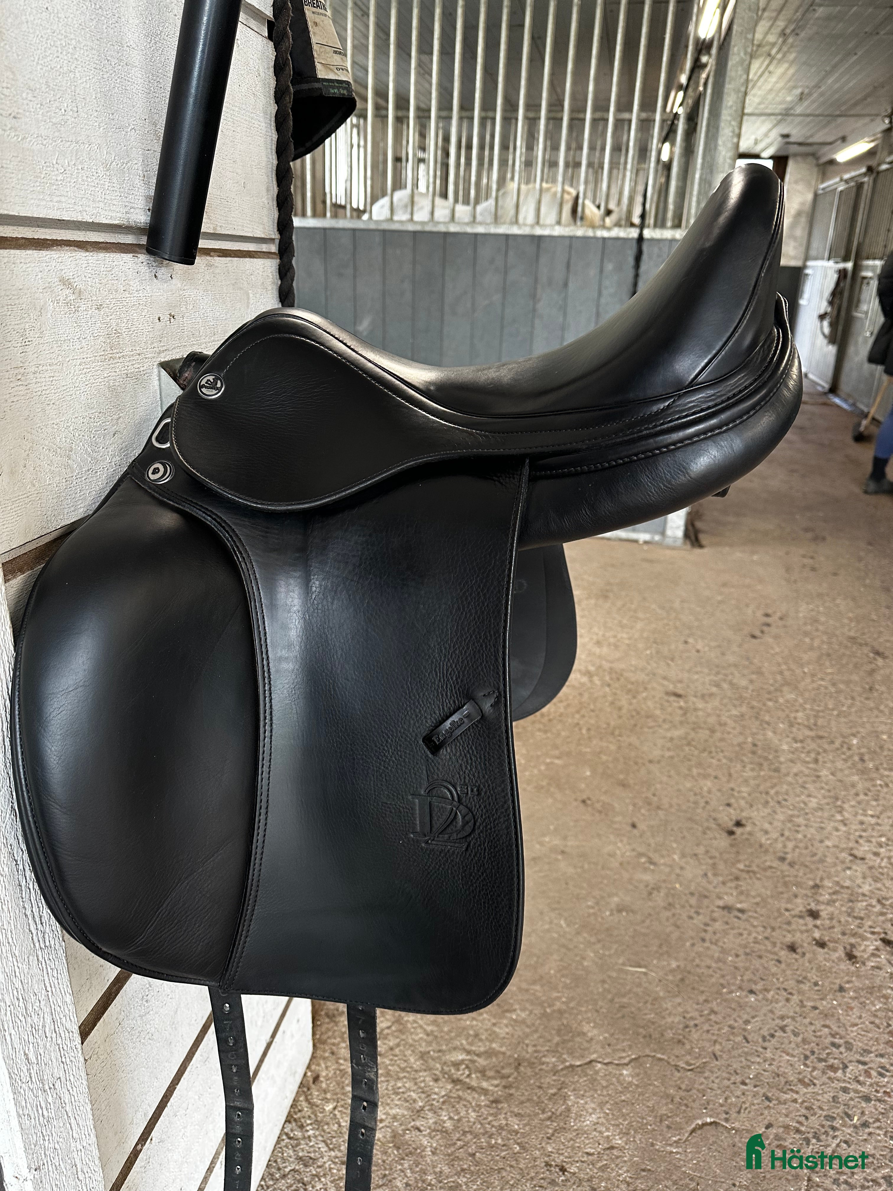 Sadlar hästutrustning till salu: Prestige D2  i Göteborg - Annons 1