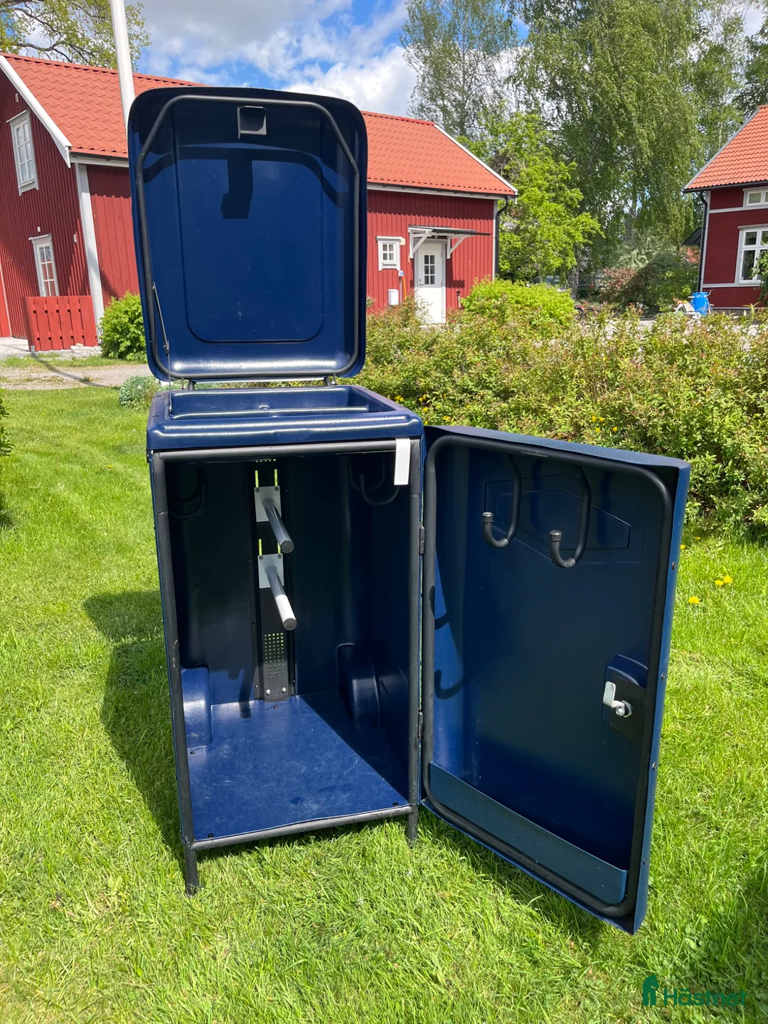Övrig utrustning övrig utrustning till salu: Sadel-/tävlingsskåp - Annons 2