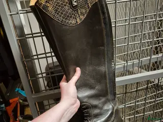 Ridstövlar ryttarutrustning till salu: Cavallo Linus i bra skick i Enskede - Annons 7