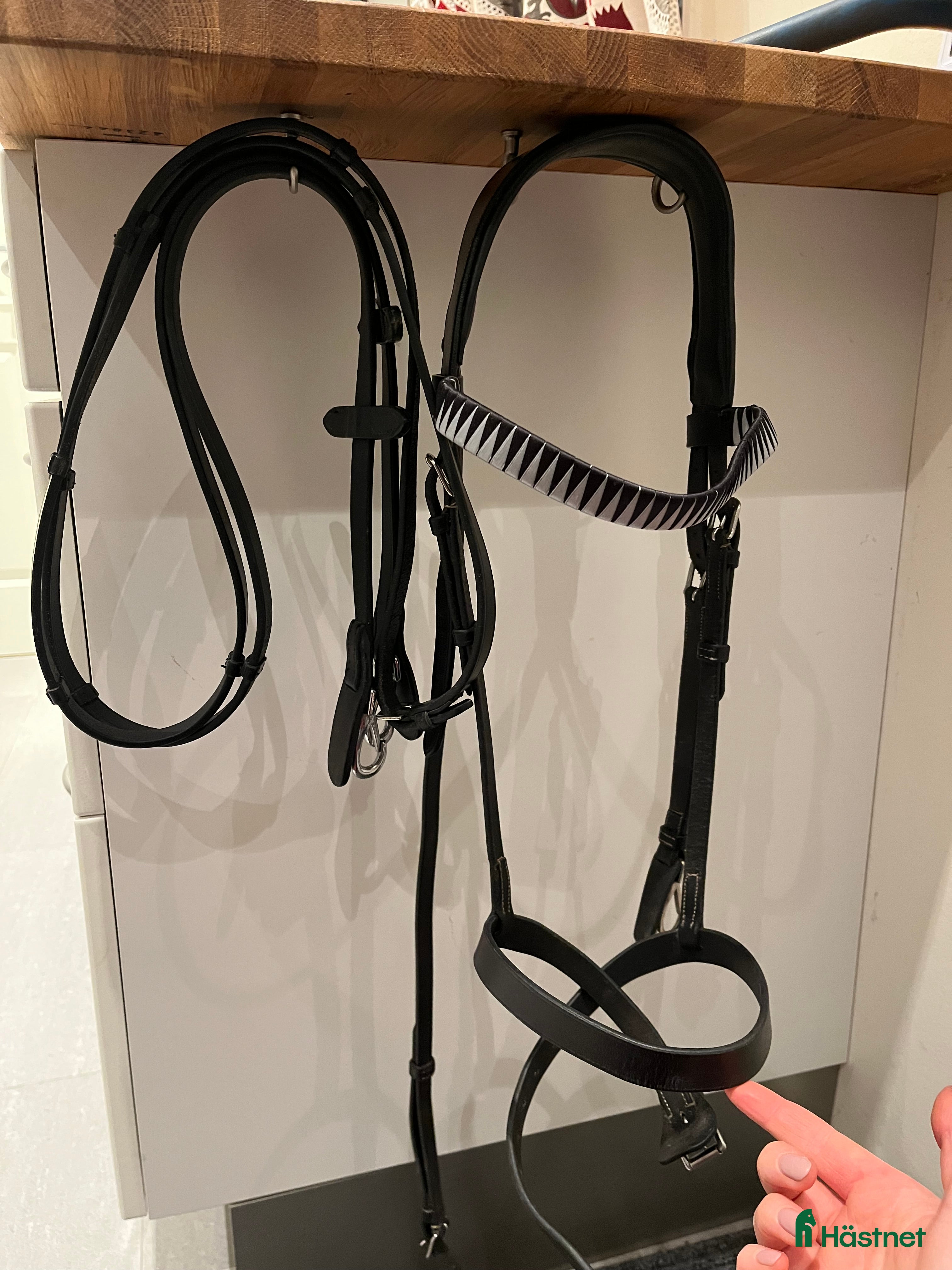 Träns hästutrustning till salu: Dyonträns slät nosgrimma i Dalby - Annons 4