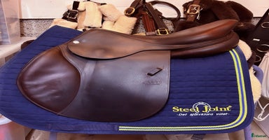 Sadlar hästutrustning till salu i Sigtuna - Annons 9