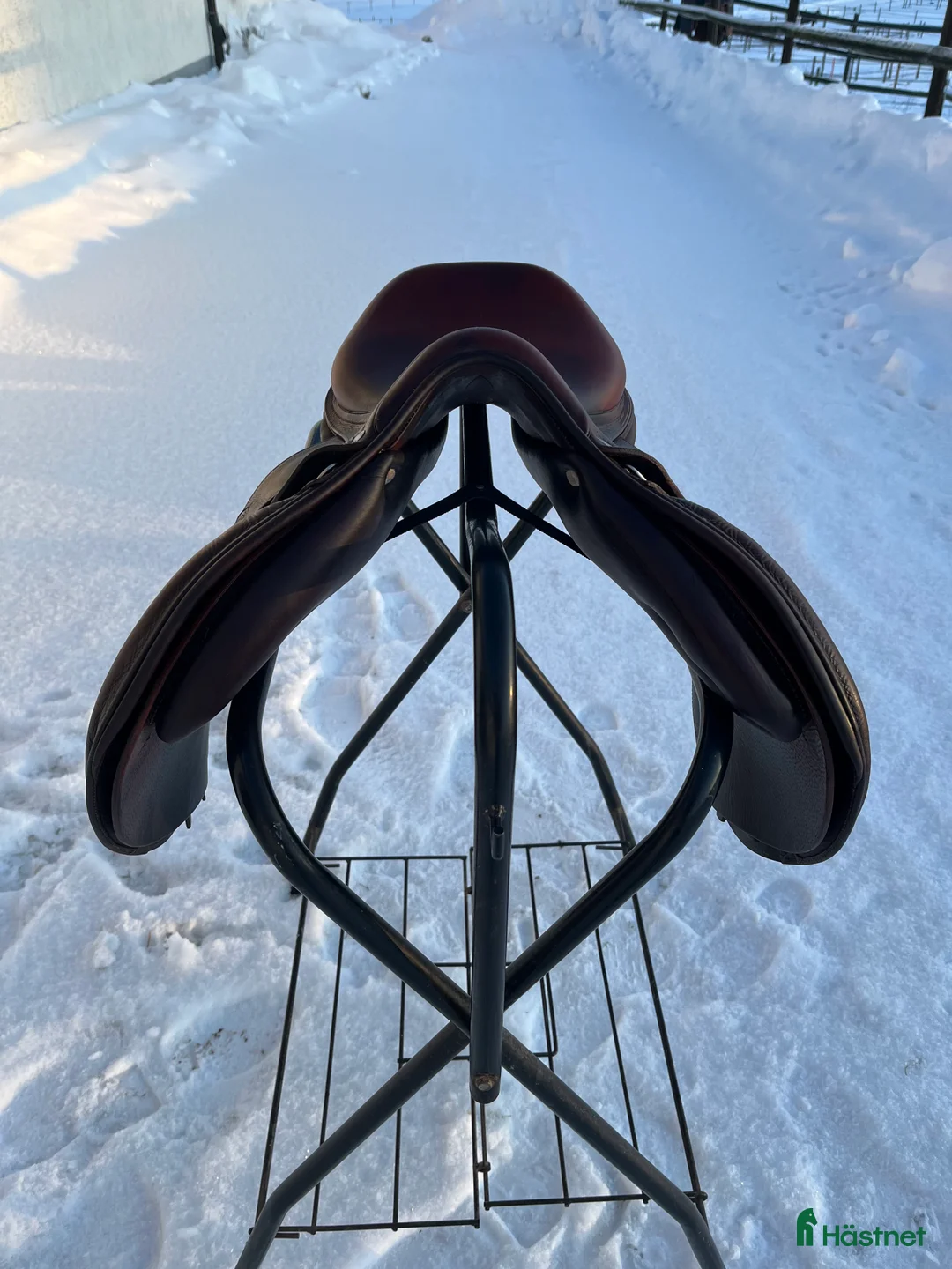 Sadlar hästutrustning till salu: Fin Antares med bytta paneler! - Annons 5