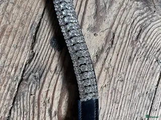 Träns hästutrustning till salu: Pannband stl full i Borlänge - Annons 4