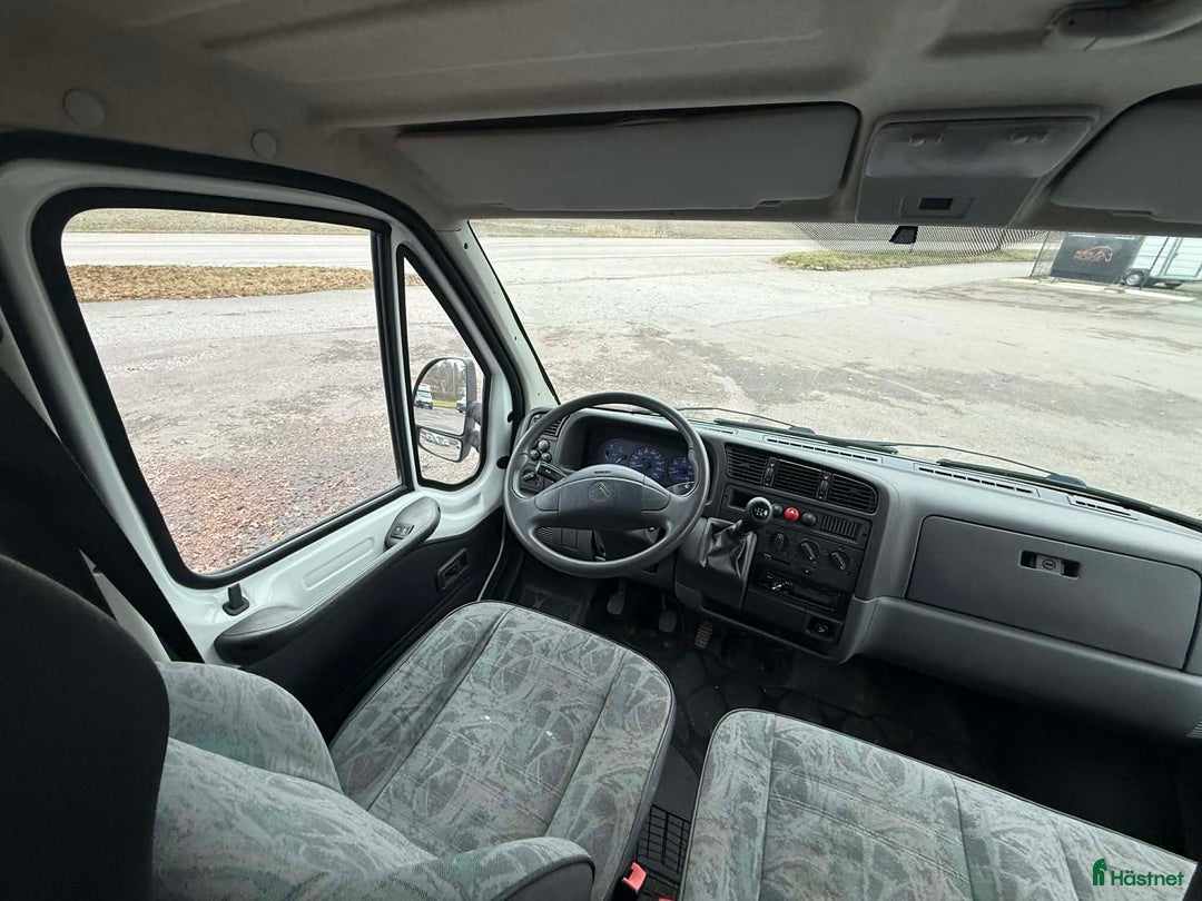 Hästlastbilar  fordon & transport till salu: Välvårdad hästlastbil från Boj *LASTVIKT 1140KG* i Köping - Annons 12