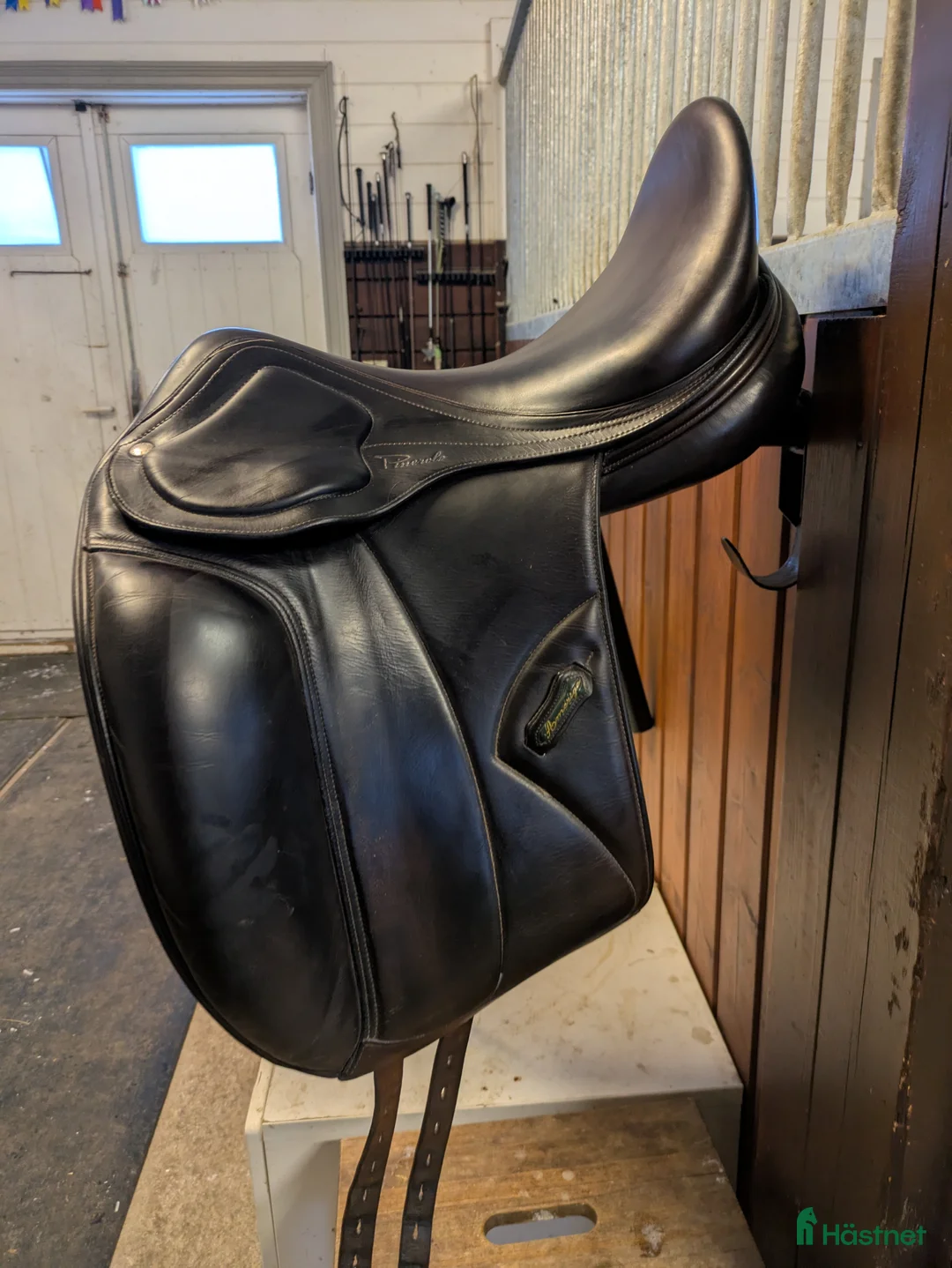 Sadlar hästutrustning till salu: Amerigo pinerolo  i Kovland - Annons 1