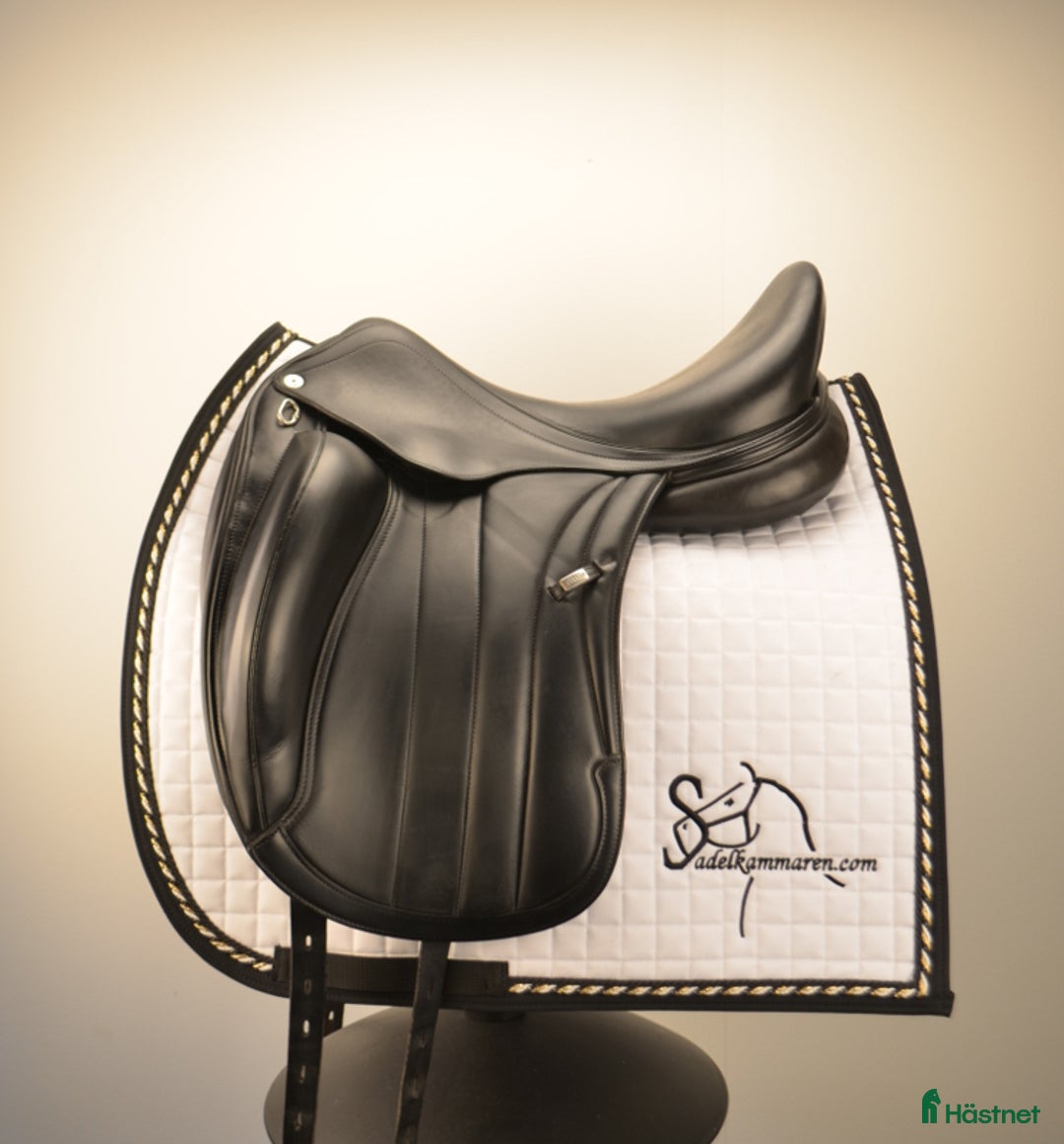 Sadlar hästutrustning till salu: Equipe Viktoria i Sparsör - Annons 1
