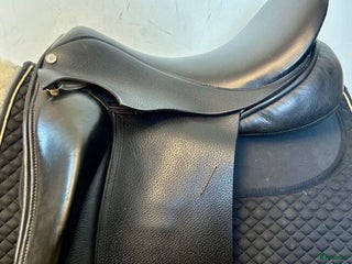 Sadlar hästutrustning till salu: Connector i Grödinge - Annons 1