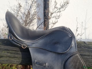 Sadlar hästutrustning till salu: Sadel som passar kallblod i Eskilstuna - Annons 2