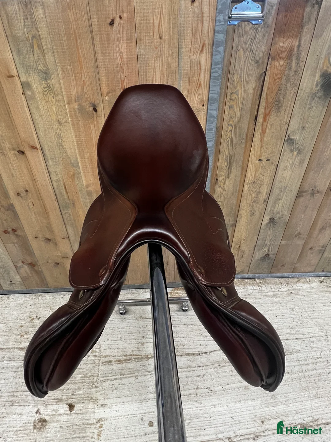 Sadlar hästutrustning till salu: Prestige Versailles 17/34 i Visby - Annons 3