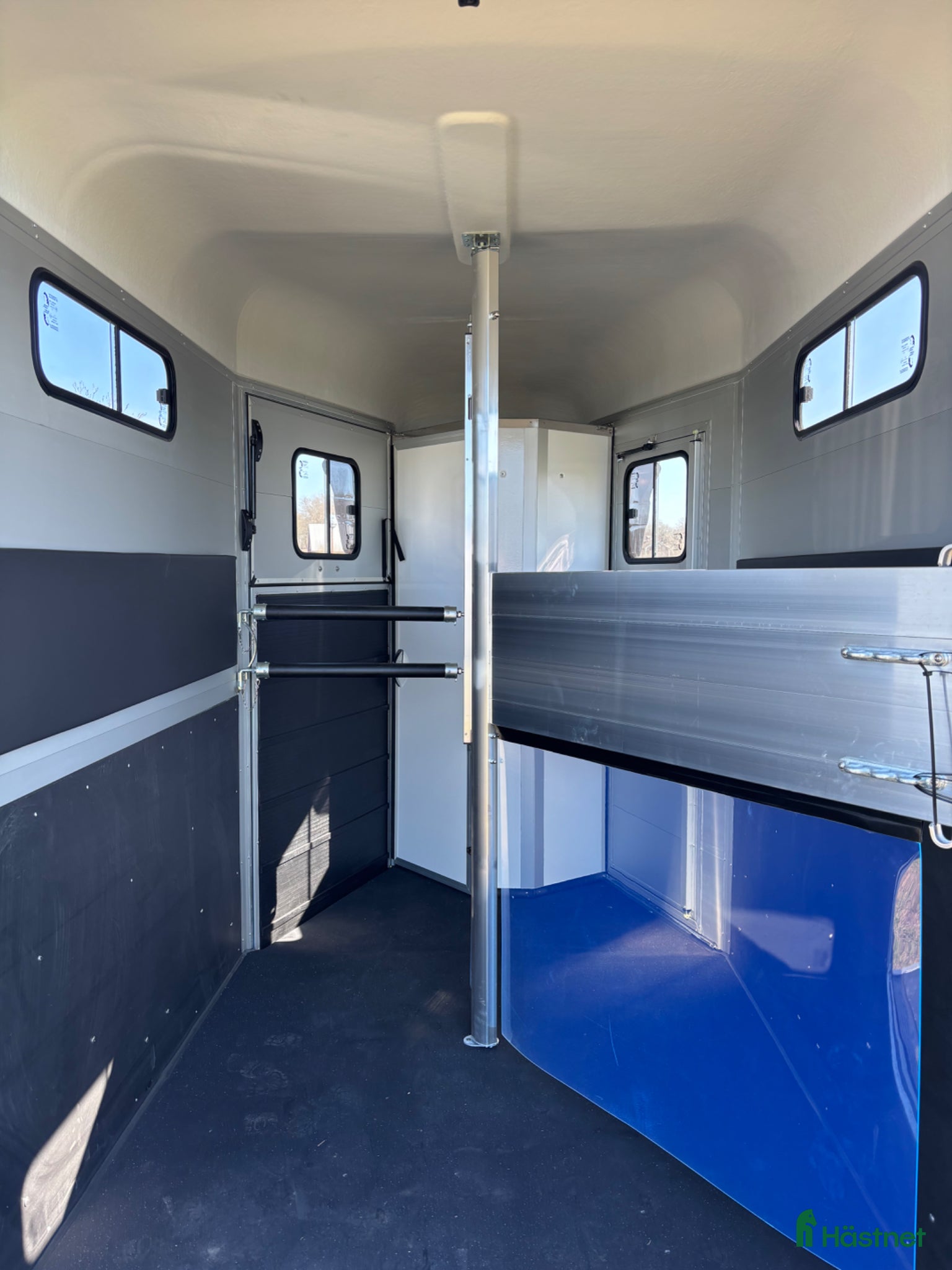 Hästtransporter  fordon & transport till salu: Cheval Touring Country  - Annons 5