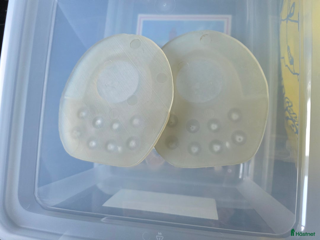 Övrig Hästutrustning hästutrustning till salu: Flappsulor med brodd NYA i Hallsberg - Annons 2