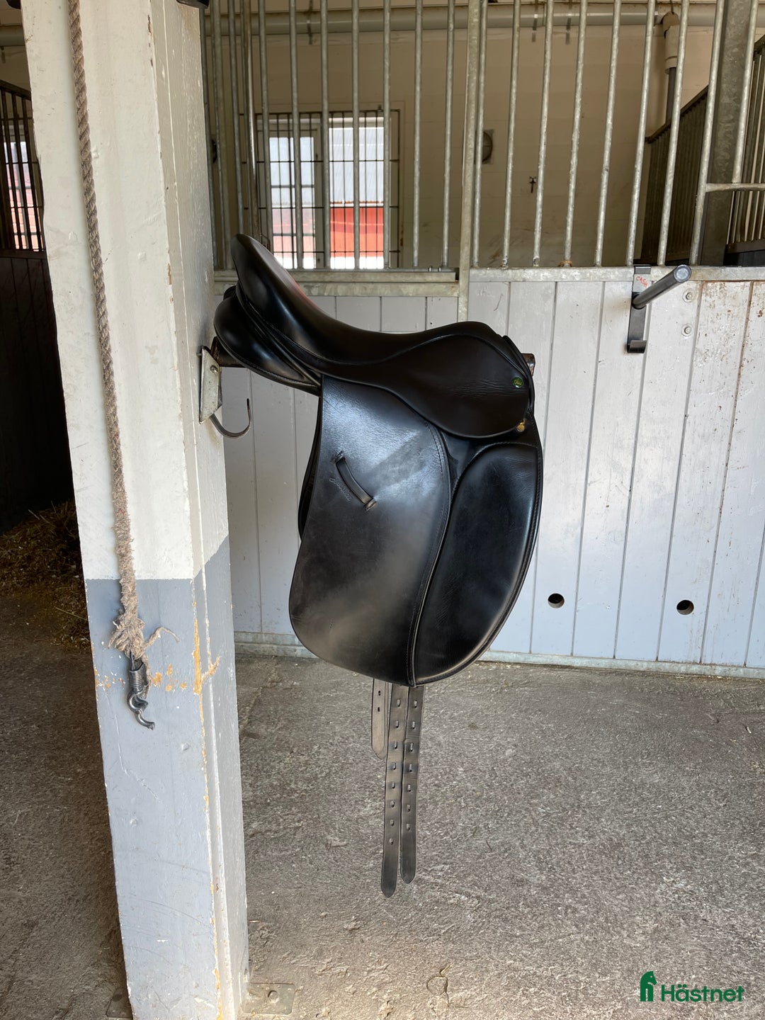 Sadlar hästutrustning till salu: Jessica Ideal Sadel i Djurhamn - Annons 1