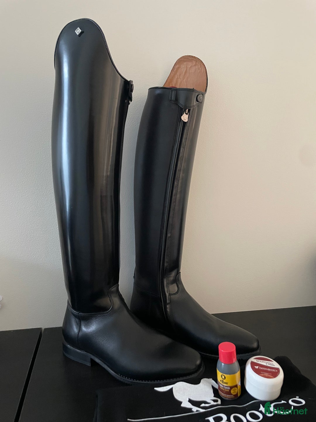 Ridstövlar ryttarutrustning till salu: DeNiro Giotto i Upplands Väsby - Annons 1
