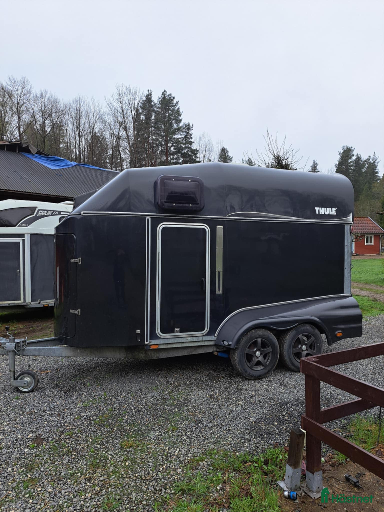 Hästtransporter  fordon &amp; transport till salu: Thule Hästtransport  i Katrineholm - Annons 8