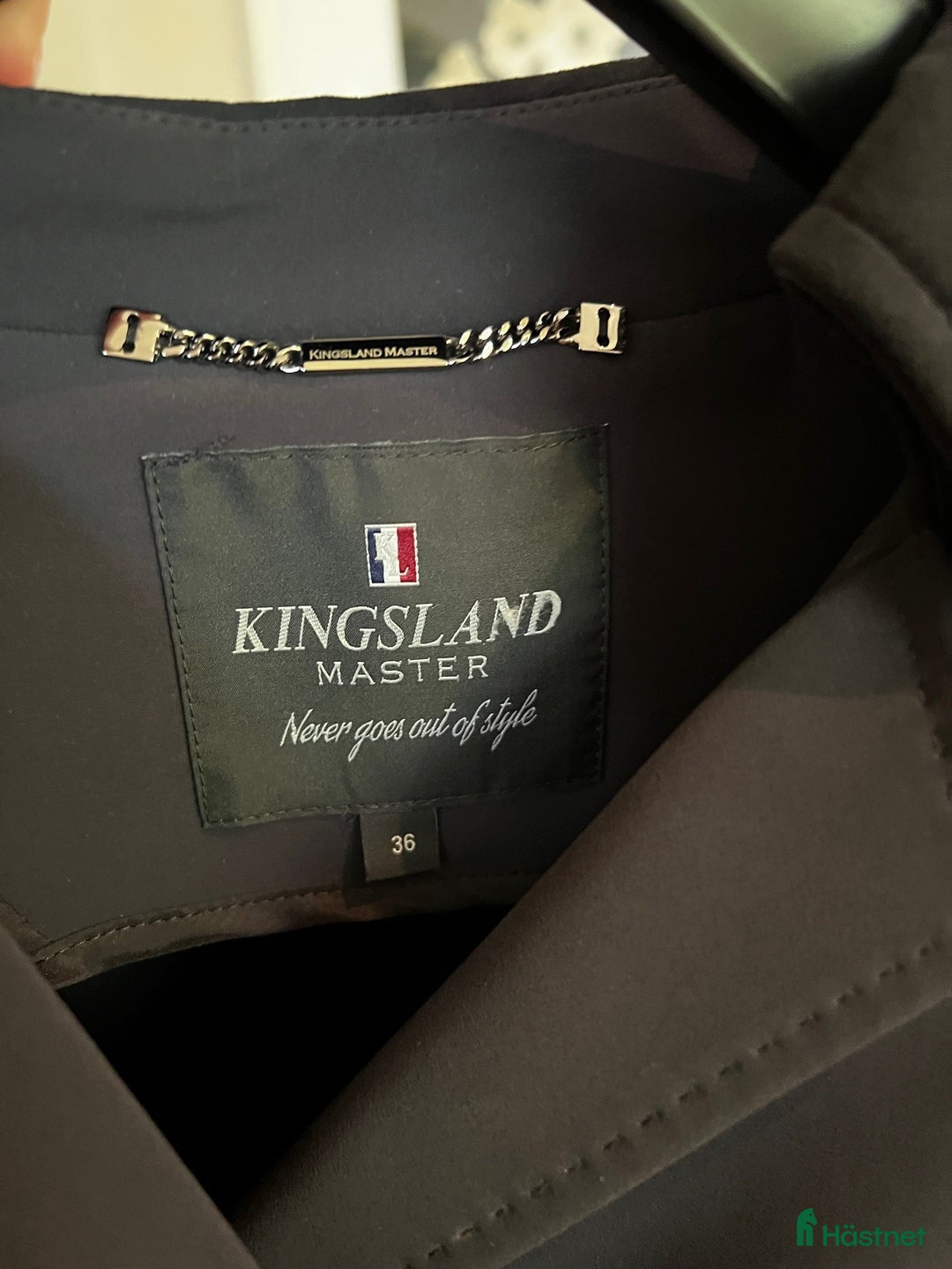 Jackor & Kavajer ryttarutrustning till salu: Kingsland frack Devica Master stl 36 i Kungsbacka - Annons 4