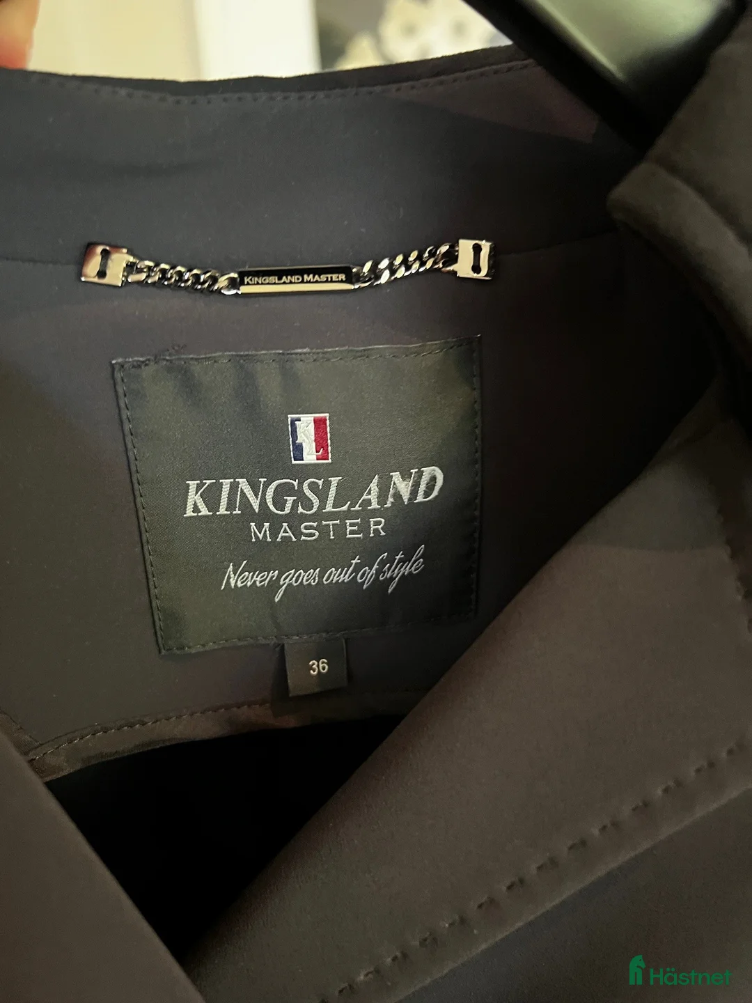 Jackor & Kavajer ryttarutrustning till salu: Kingsland frack Devica Master stl 36 i Kungsbacka - Annons 4
