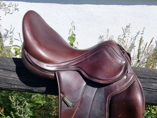 Sadlar hästutrustning till salu: Prestige Vega 16" i Eskilstuna - Annons 3