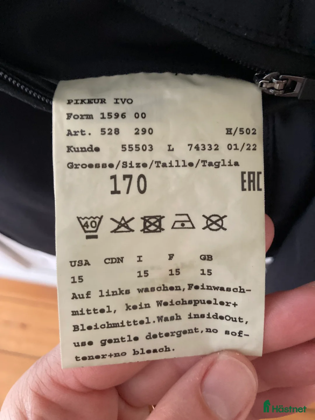 Jackor & Kavajer ryttarutrustning till salu: Pikeur Ivo svart tävlingskavaj till kille strl 170 i Arvika - Annons 3