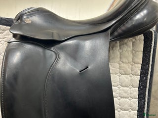Sadlar hästutrustning till salu: Karl Niedersüss Allegro i Brottby - Annons 23