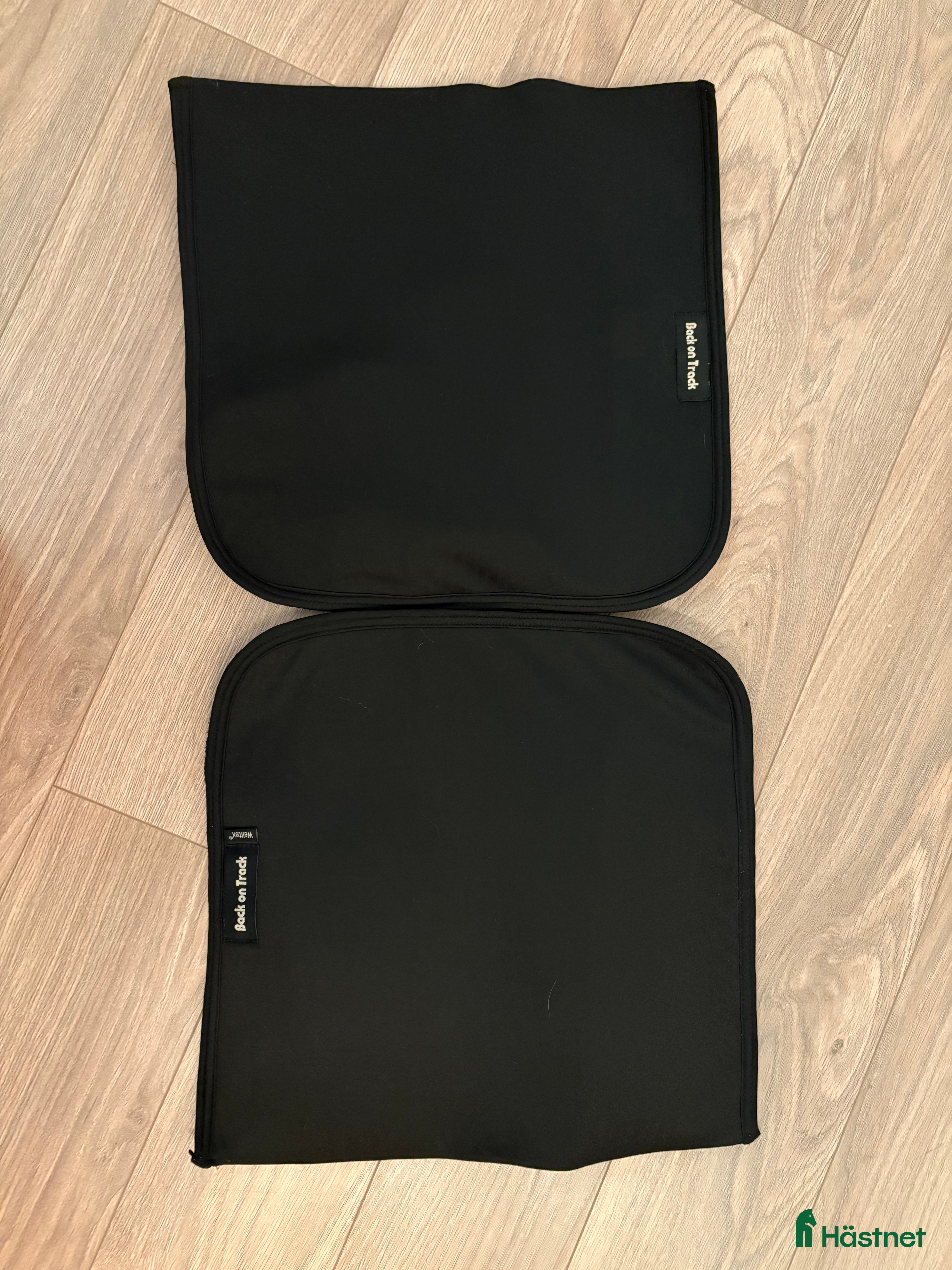 Benskydd hästutrustning till salu: BoT bandageunderlägg 40x40 (standard) i Ydre - Annons 20