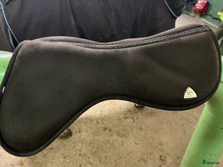 Sadeltillbehör hästutrustning till salu: Sadelpadd i Västerås - Annons 17