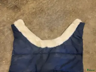 Täcken hästutrustning Kentucky bib i Boden - Annons 1