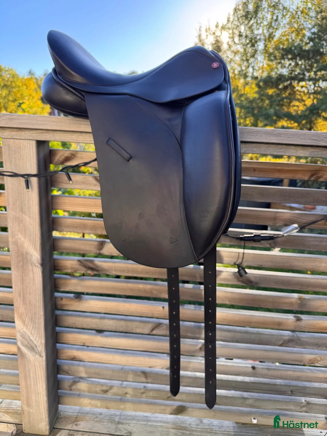 Sadlar hästutrustning till salu: Mörkbrun Jeffries Falcon Hawk 17" (M) – Välvårdad - Annons 1