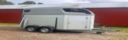 Hästtransporter  fordon & transport till salu: Sirius S75 i nyskick - Annons 1