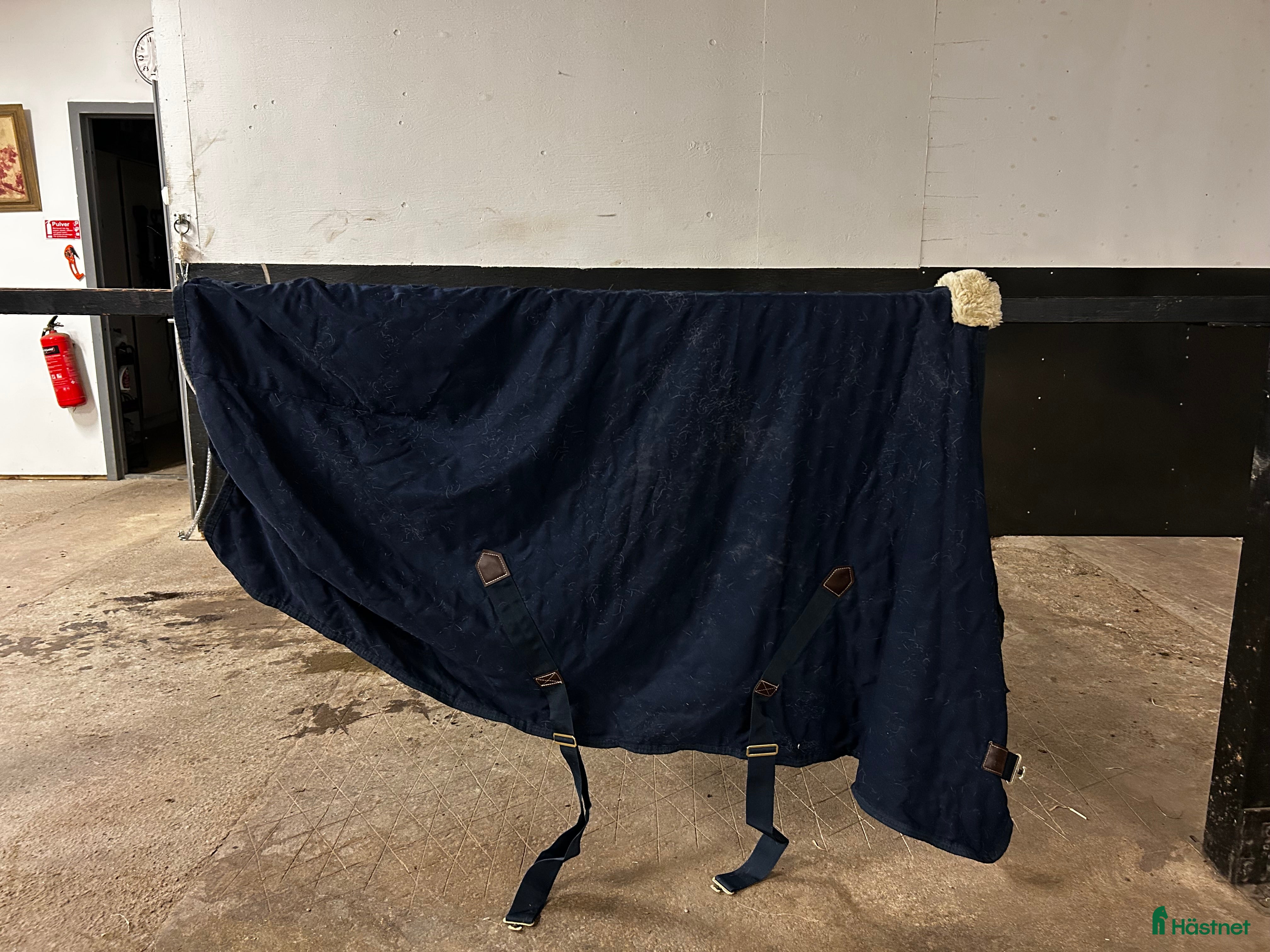 Täcken hästutrustning till salu: Kentucky fleecetäcke i Uppsala - Annons 1