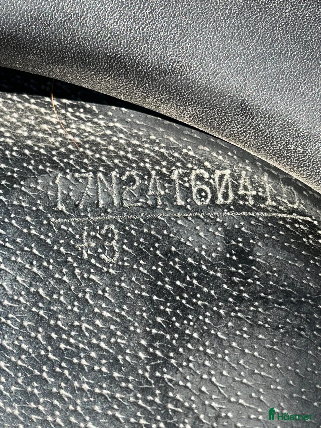 Sadlar hästutrustning till salu: Equipe Emporio Iceland i fint skick. - Annons 6