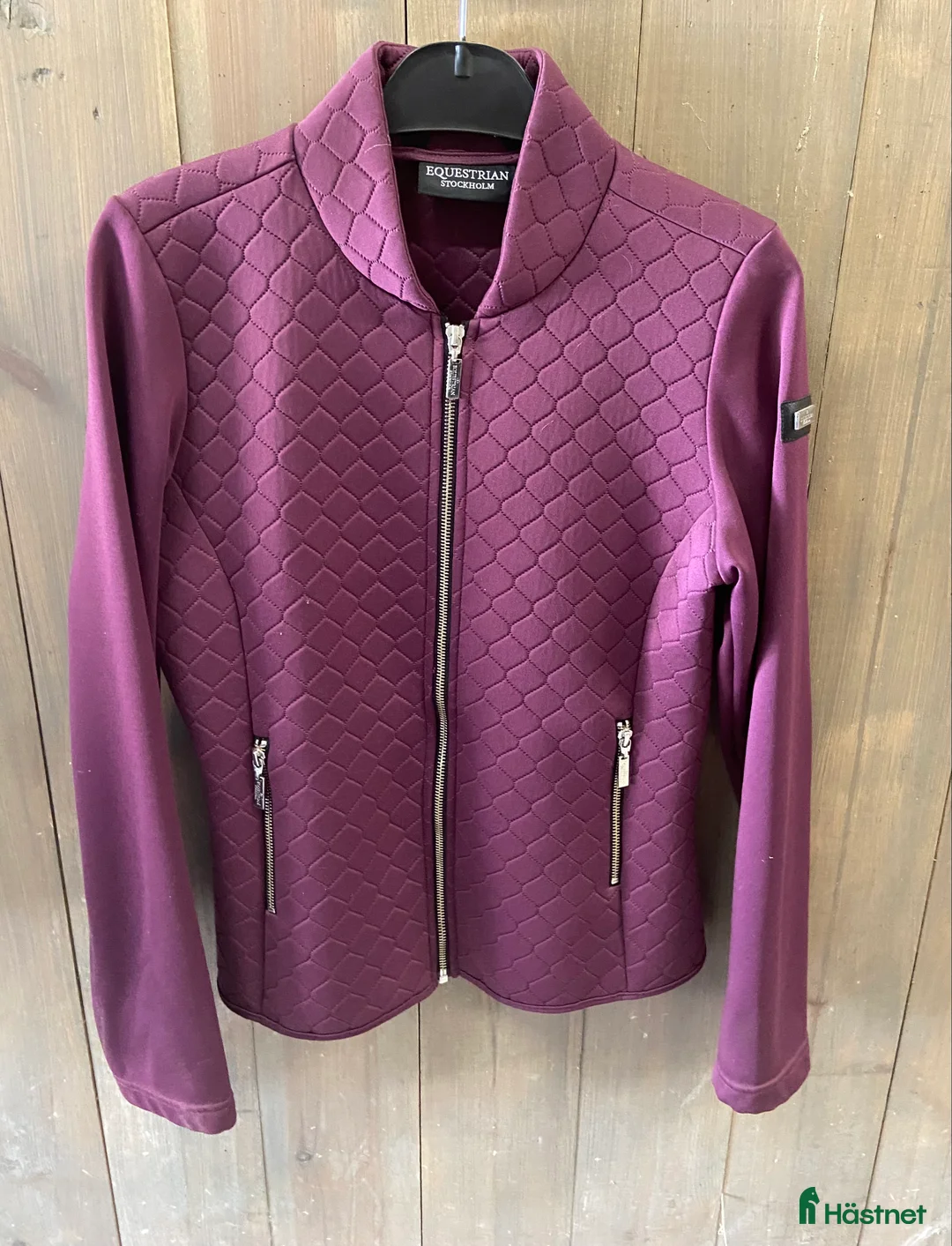 Jackor & Kavajer ryttarutrustning till salu: Equestrian Stockholm jacka  i Höganäs - Annons 1