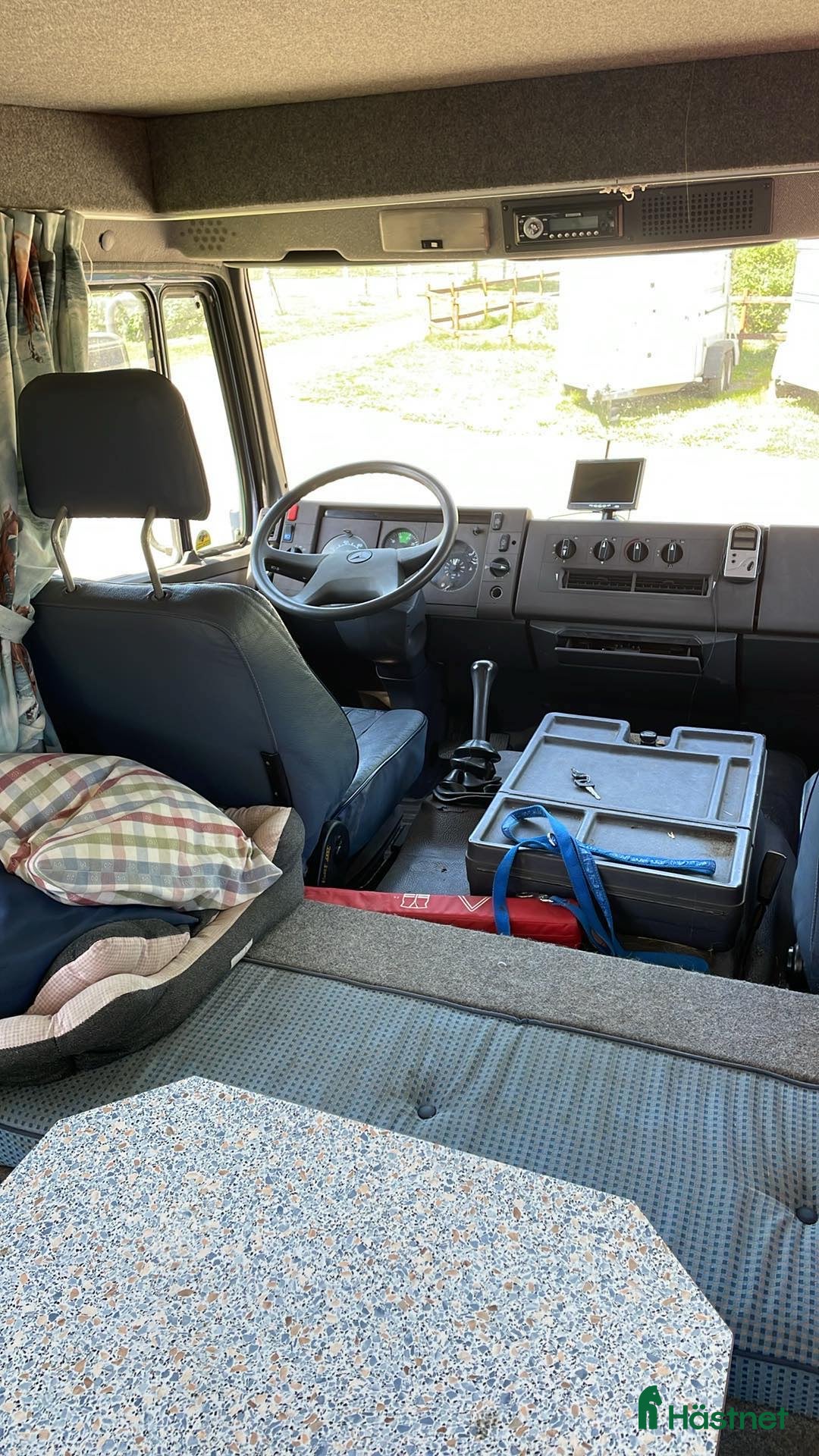 Hästlastbilar  fordon & transport till salu: Hästlastbil 4 hästar med bodel i Lagan - Annons 5