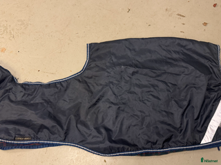 Täcken hästutrustning till salu: Ländtäcke (vattentåligt) i Täby - Annons 3