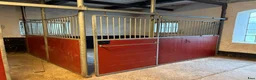Stallinredning, stängsel & gård övrig utrustning till salu: Stallboxar inklusive inredning Säljes - Annons 7