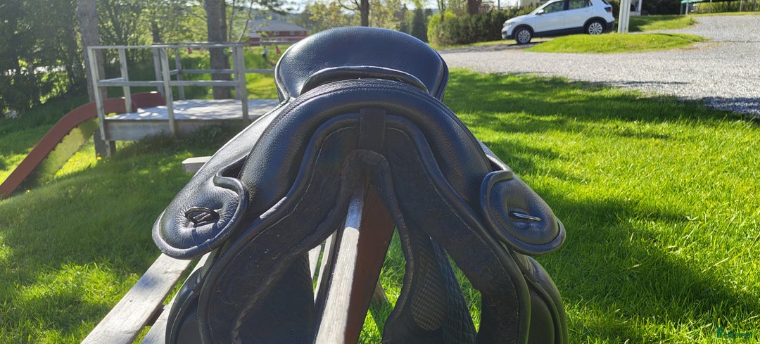 Sadlar hästutrustning till salu: Barefoot Lexington  i Härnösand - Annons 3