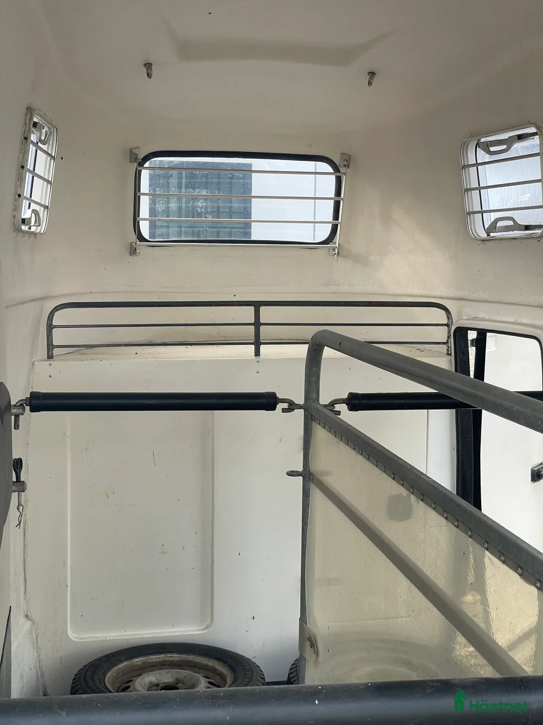 Hästtransporter  fordon & transport till salu: Ljus, rymlig Christ Champion 2012 i Hurva - Annons 10