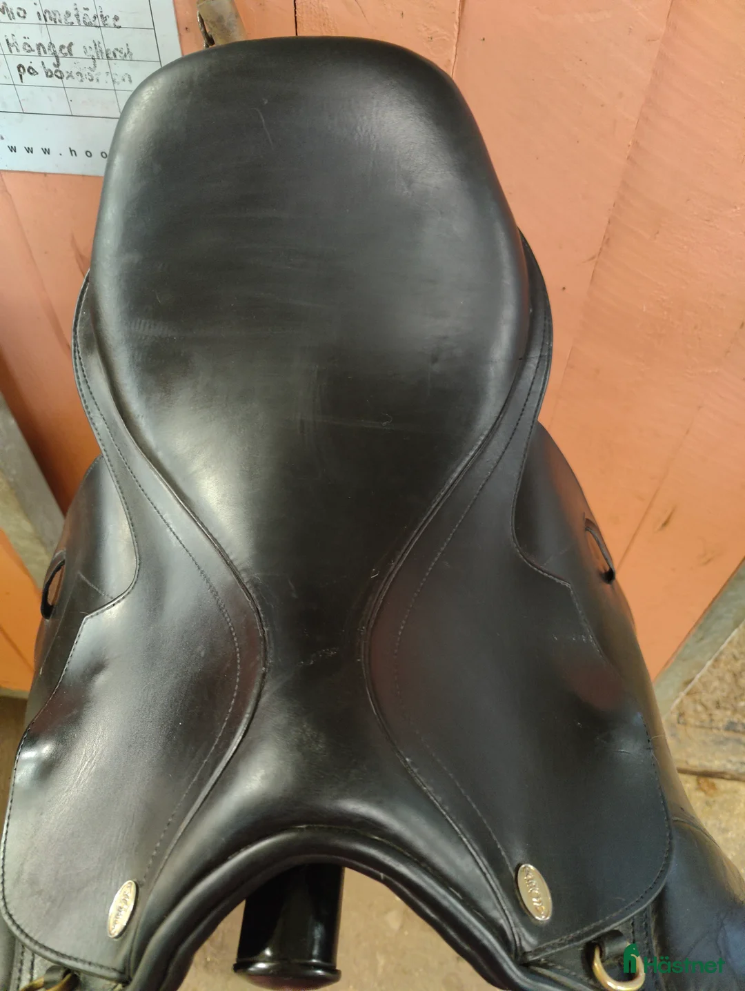 Sadlar hästutrustning till salu: Fin Globus clic i Östersund - Annons 5