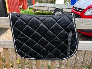 Schabrak & Vojlockar hästutrustning till salu: Svart hoppschabrak i Vejbystrand - Annons 19