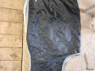 Täcken hästutrustning till salu: Ländtäcke med fleece i Rånäs - Annons 4