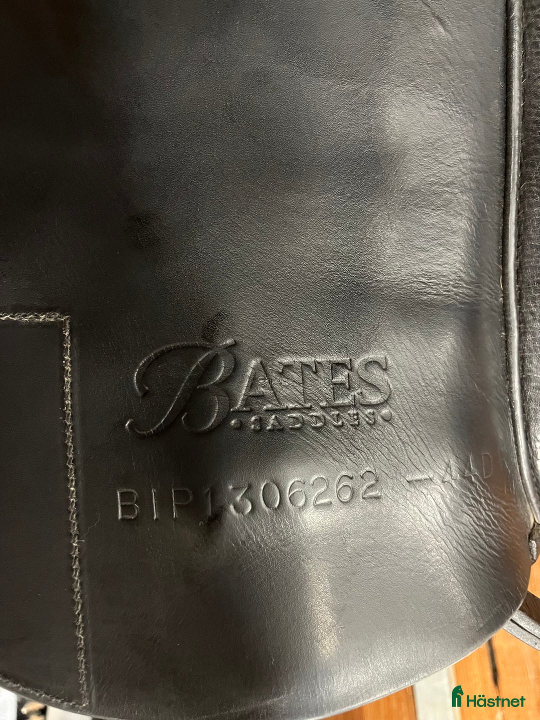 Sadlar hästutrustning till salu: Isabell Werth Bates Cair sadel dressyr i Åkers Styckebruk - Annons 6