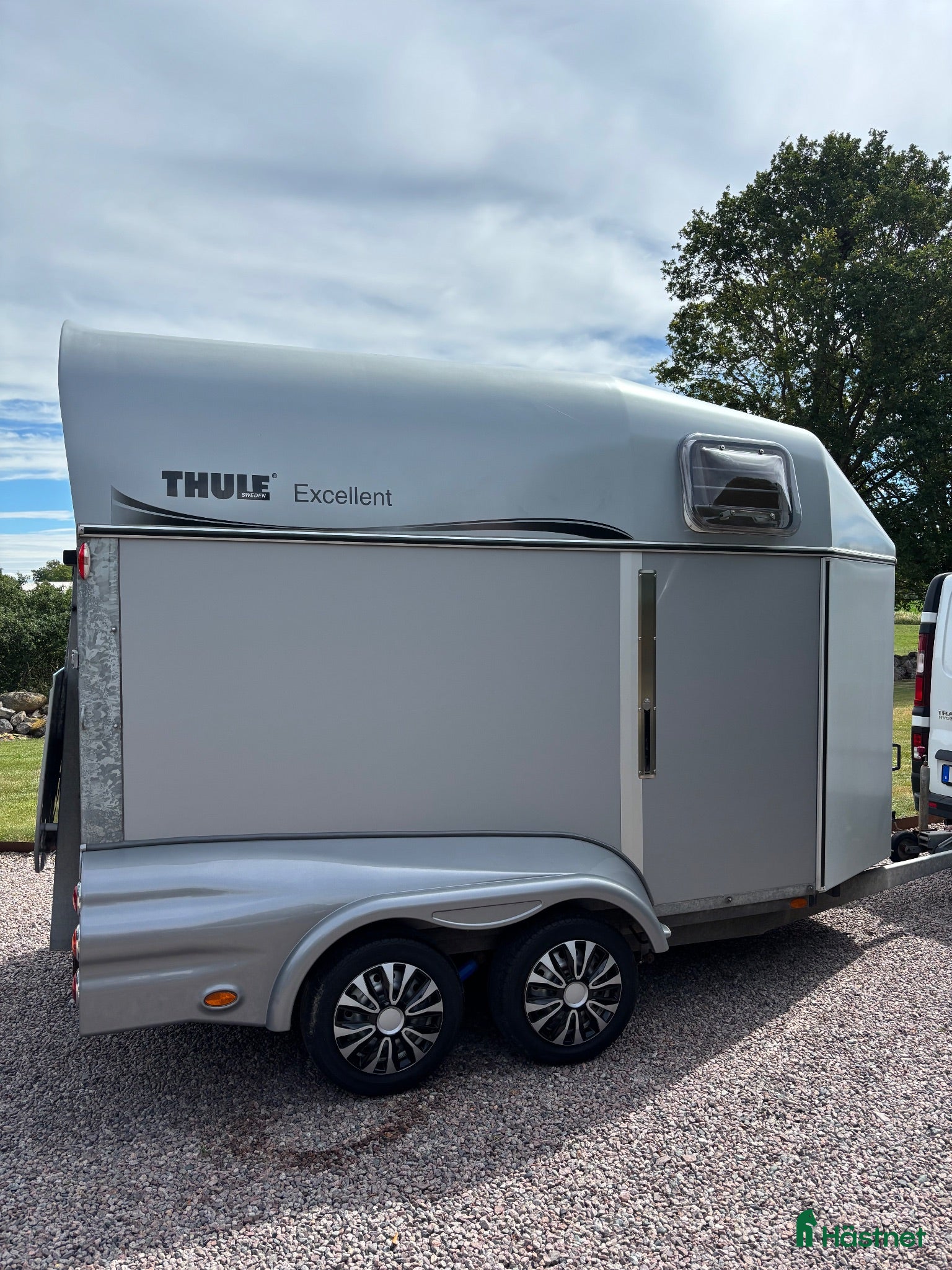 Hästtransporter  fordon & transport till salu: Thule Exellent - Annons 5