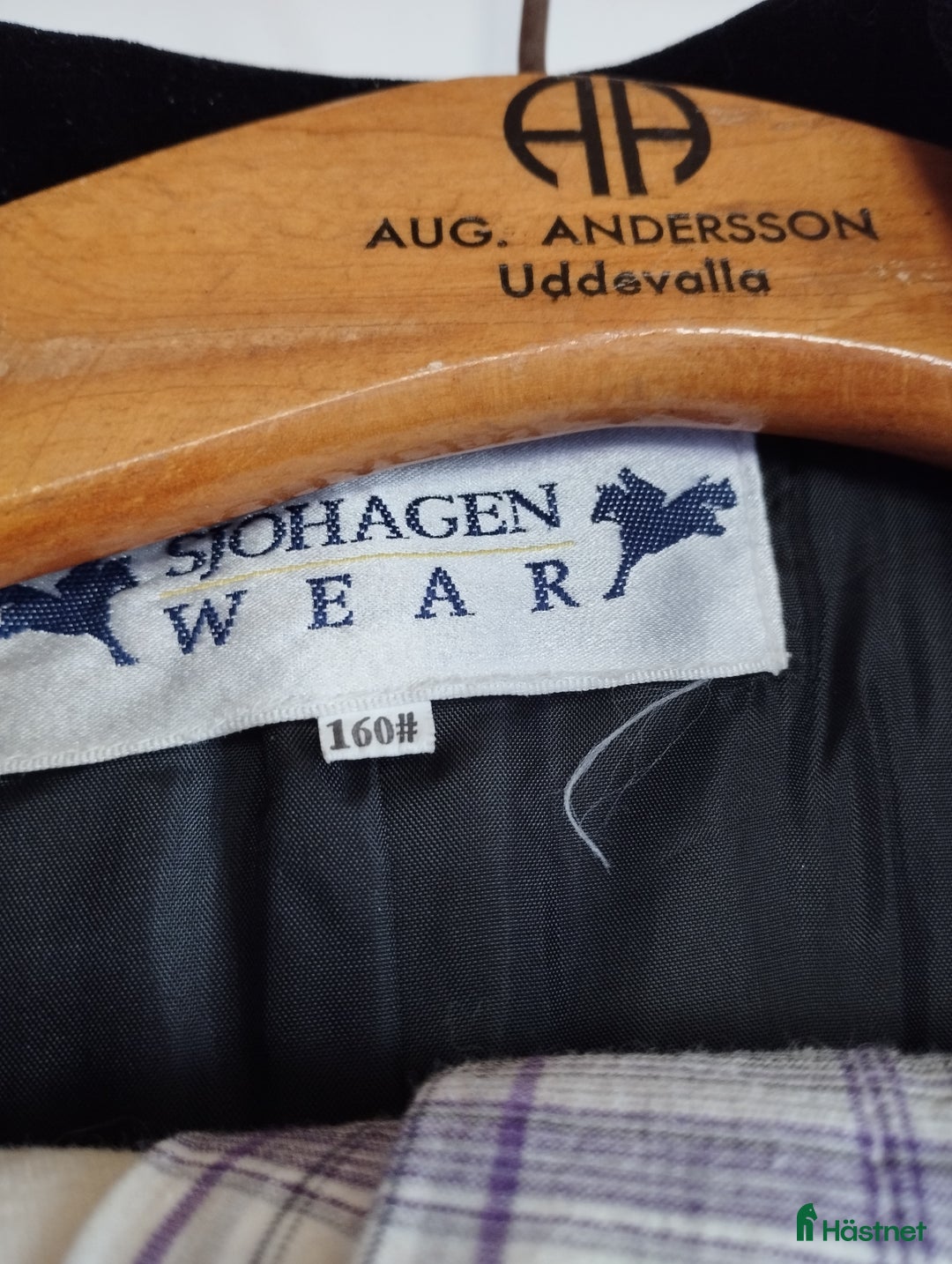 Jackor & Kavajer ryttarutrustning till salu: Tävlings set i Henån - Annons 2