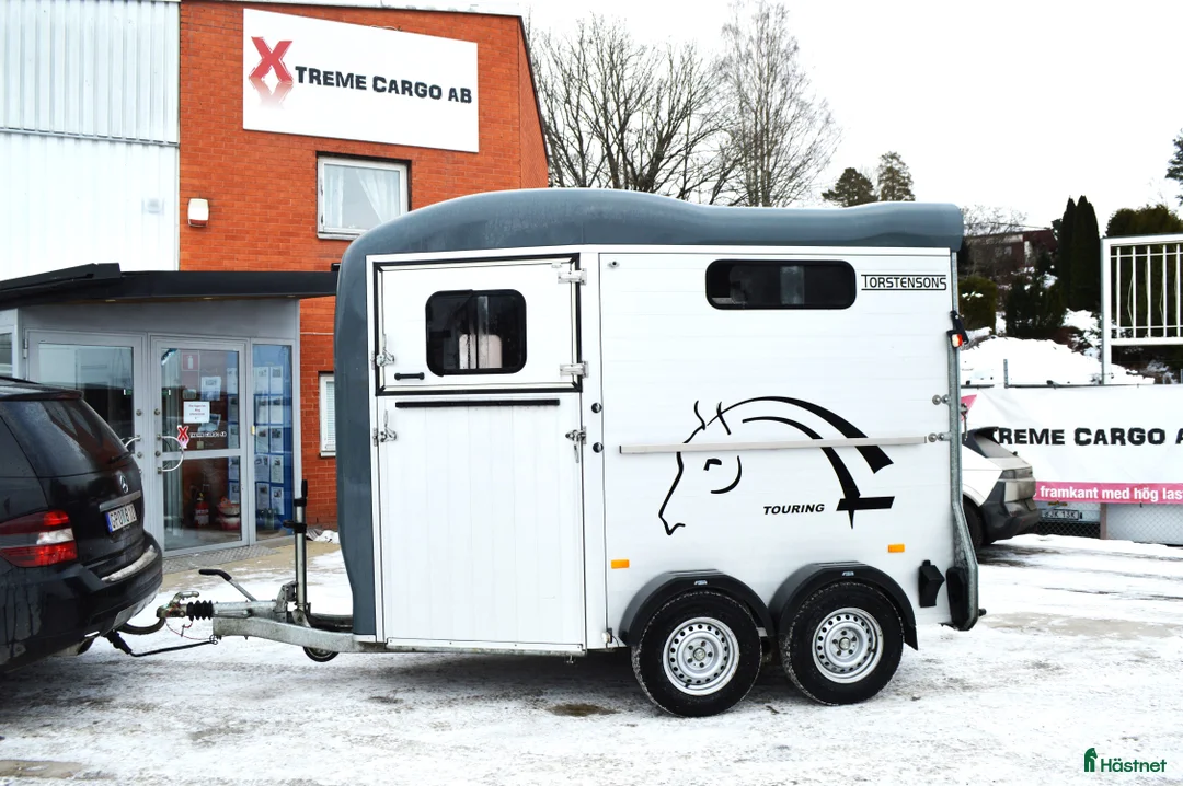 Hästtransporter  fordon & transport till salu: Cheval Touring Country 2023 Totalvikt 1900kg - Annons 7