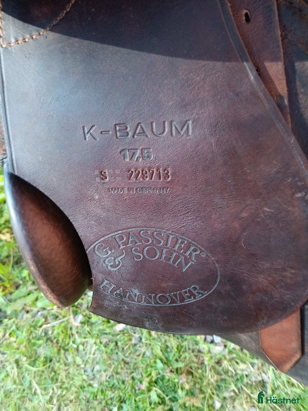 Sadlar hästutrustning till salu: Hoppsadel i använt skick i Borås - Annons 6