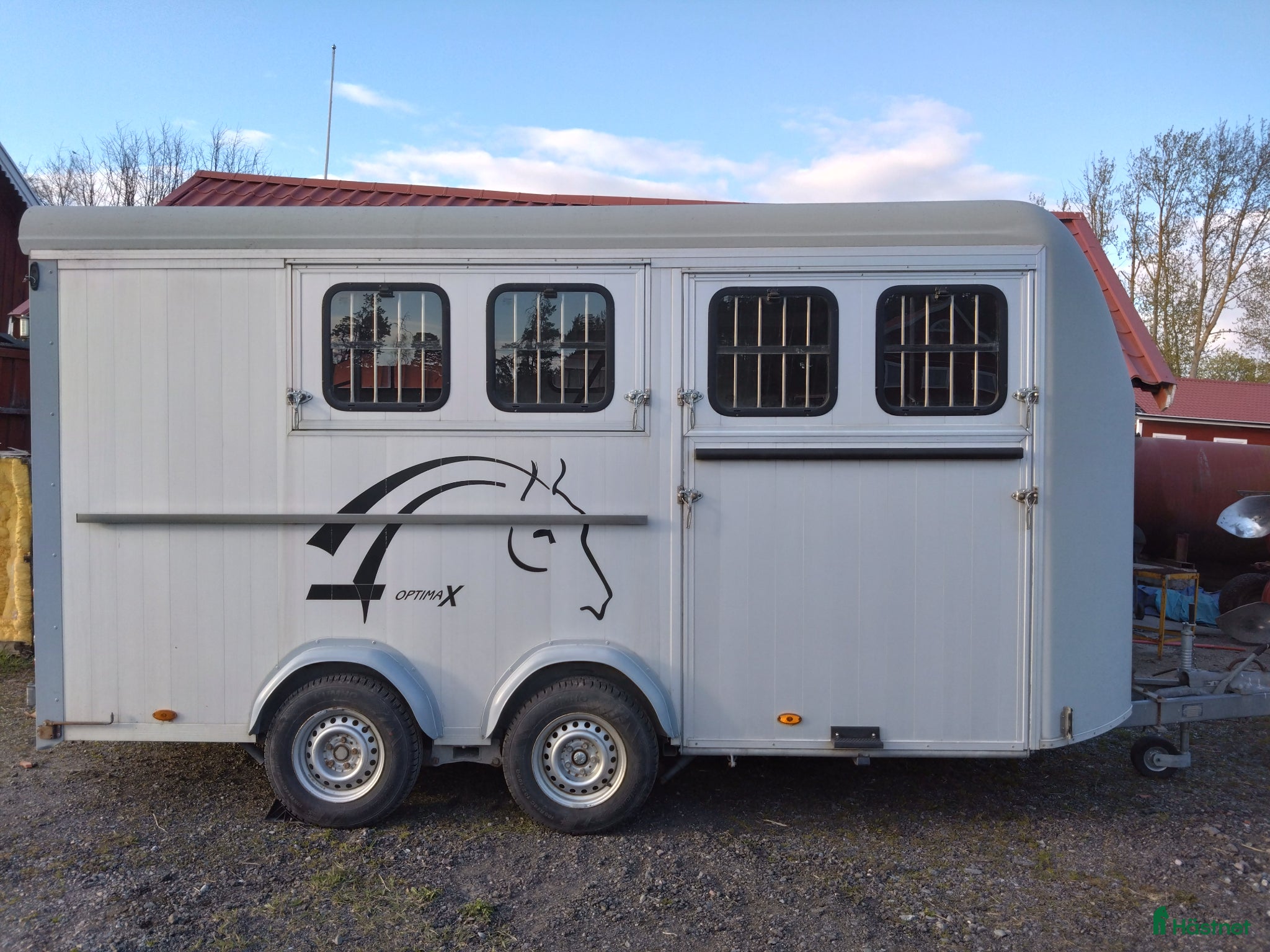 Hästtransporter  fordon & transport till salu: Fin Optimax - Annons 1